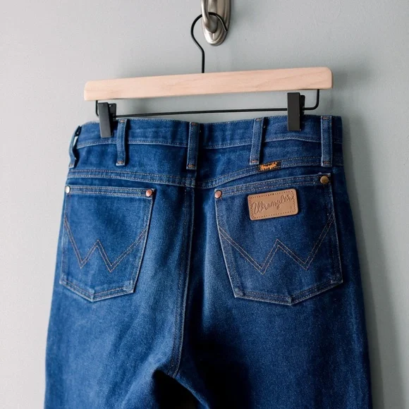 Vintage 1980's Wrangler Dark Denim High Rise Straight Leg Jeans Size 31/32